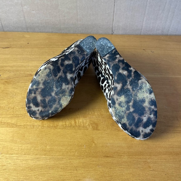 Betsey Johnson Wedges - Picture 7 of 9